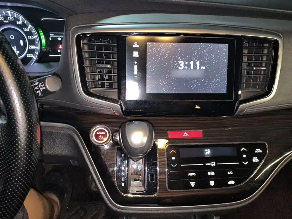 Honda Odyssey — миниатюра 6