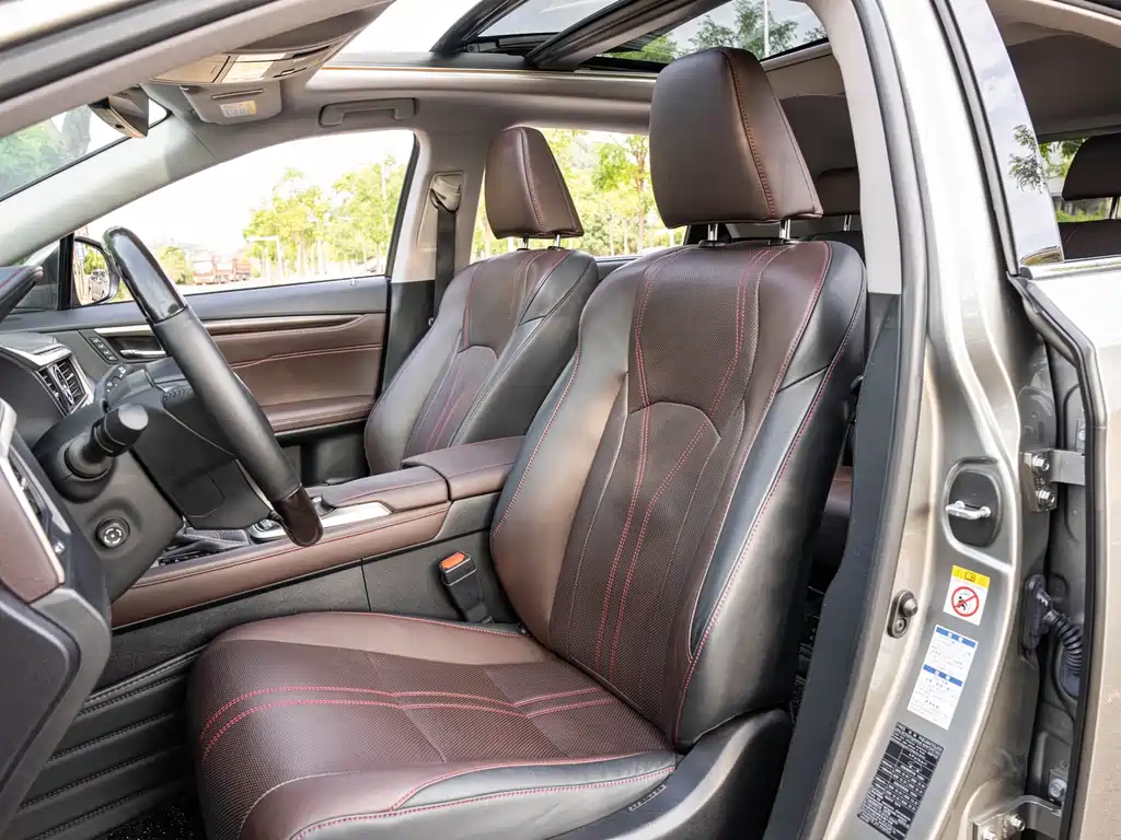 Lexus RX — миниатюра 11