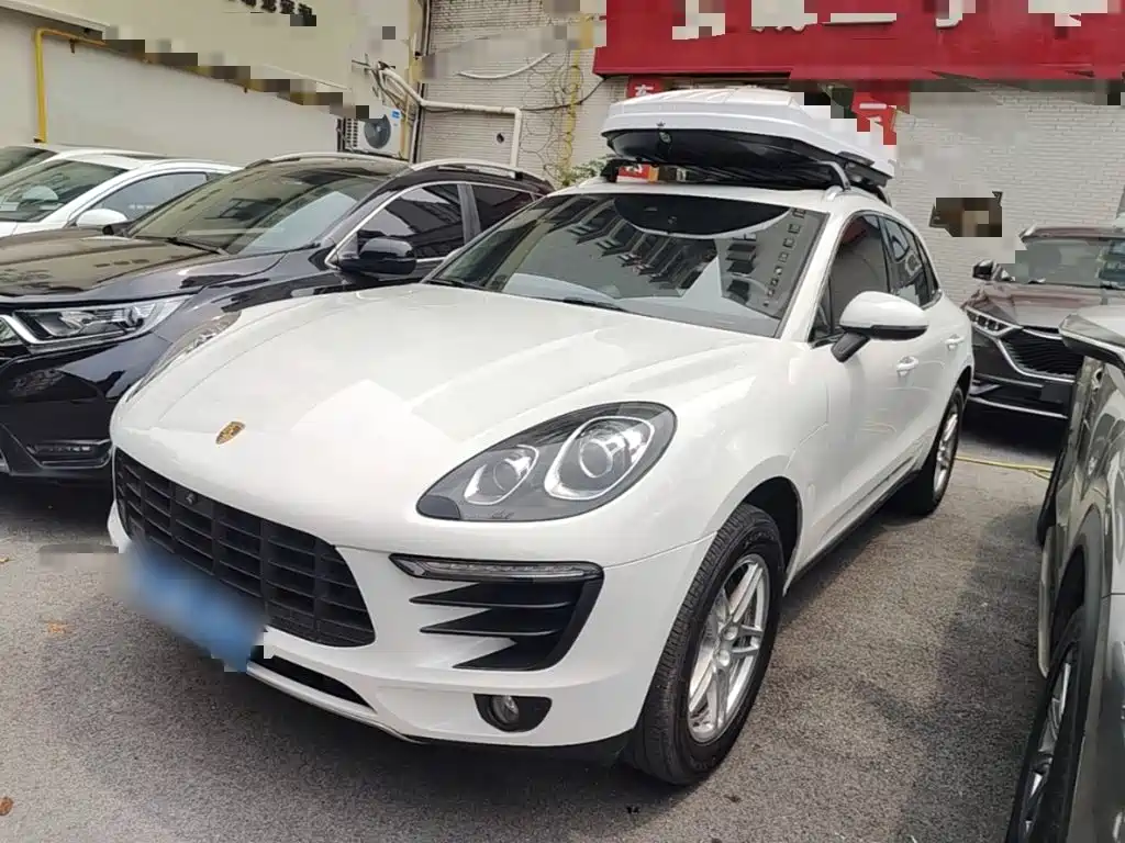 Porsche Macan — миниатюра 2