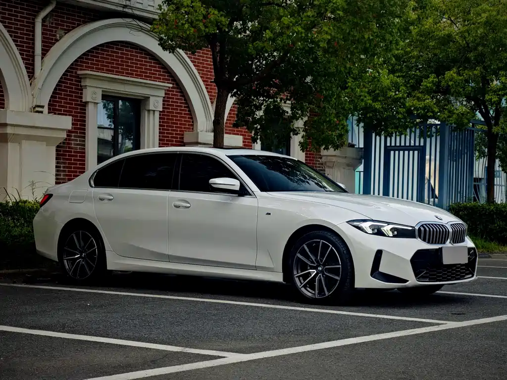 BMW 3 Series — миниатюра 3