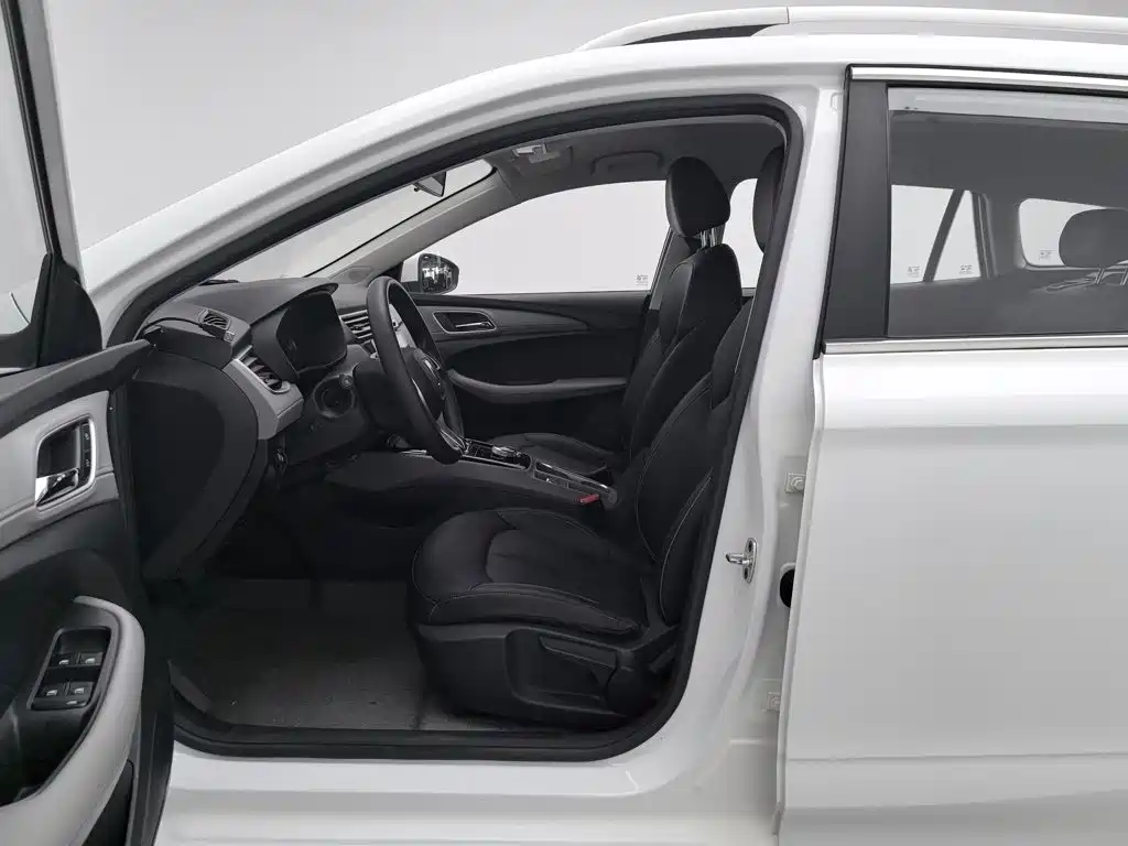 Roewe Ei5 — миниатюра 10