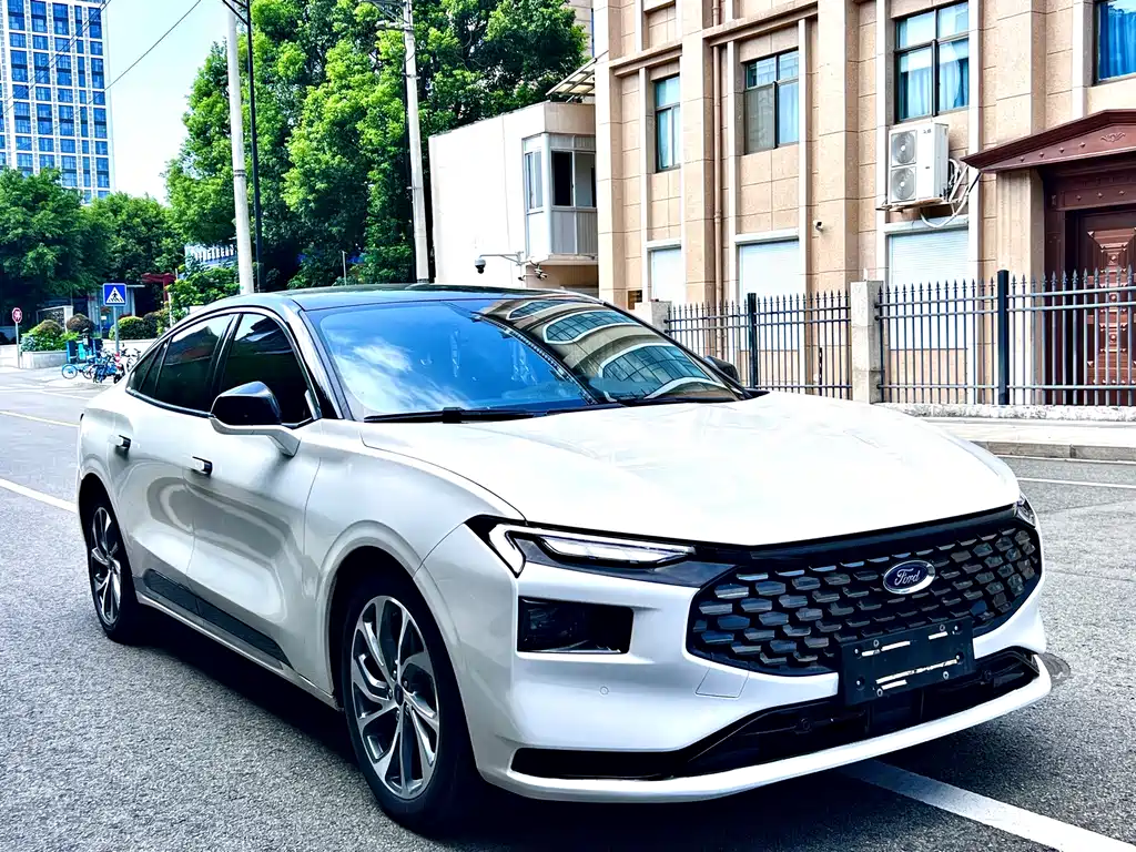 Ford Mondeo — миниатюра 3