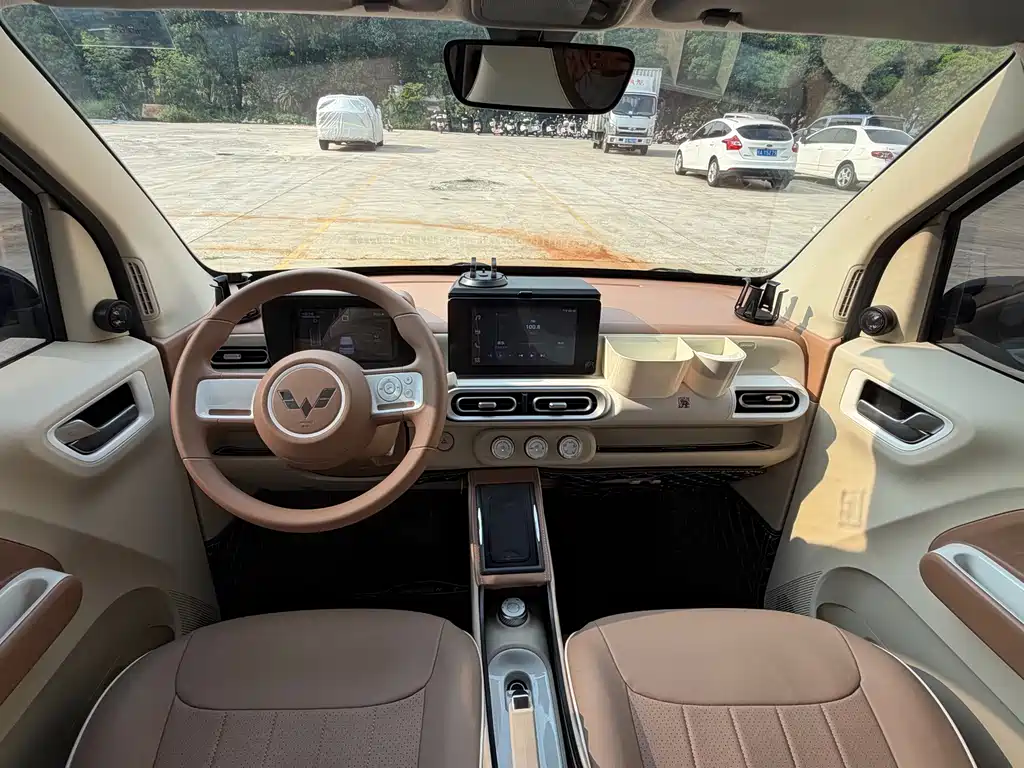 Wuling MINIEV — миниатюра 19