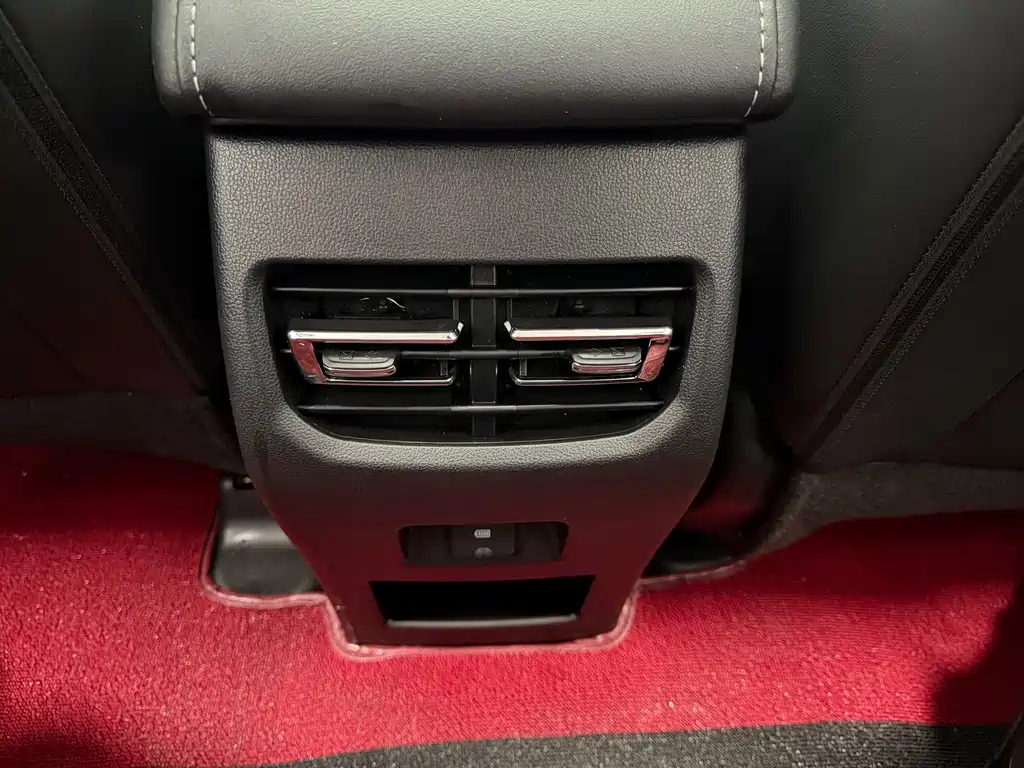 Haval M6 — миниатюра 11