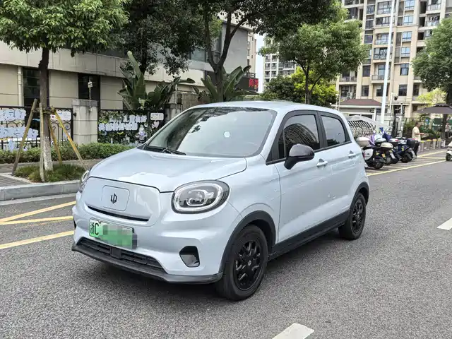 ZERO-RUNNING CAR ZERO RUN T03 2024