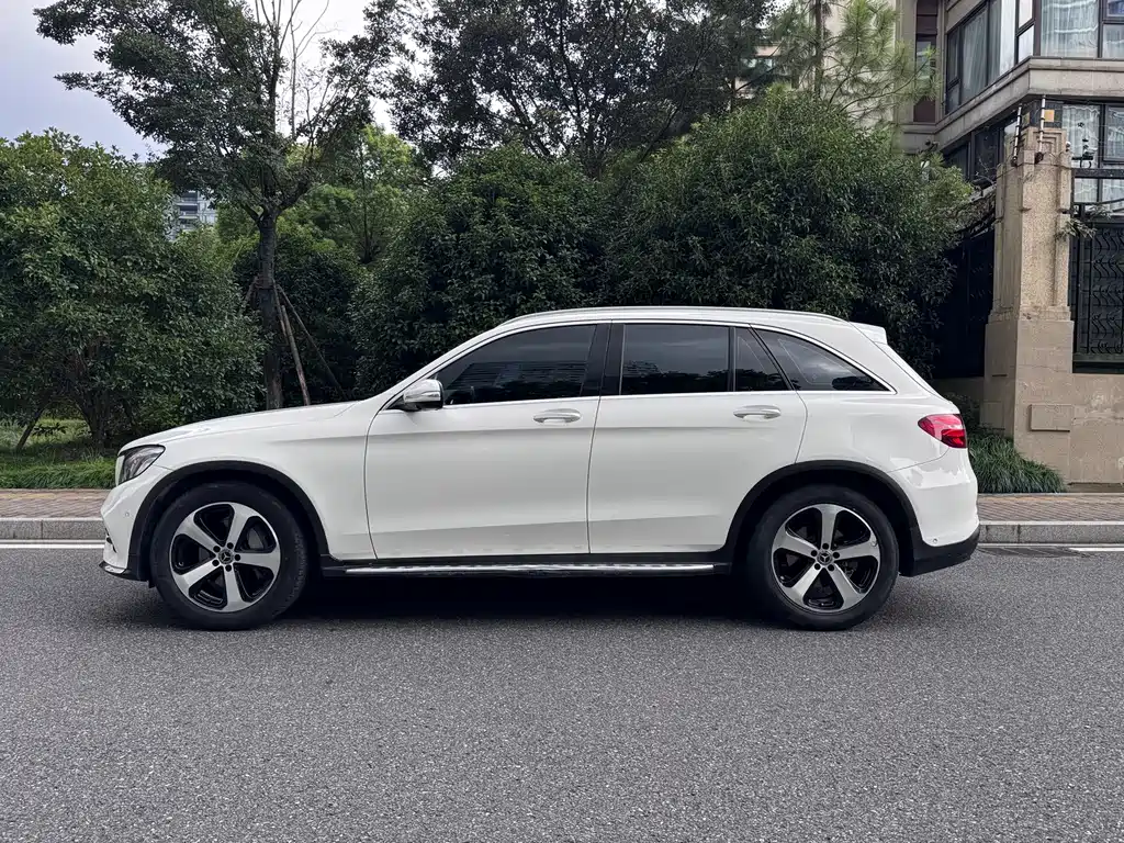 Mercedes-Benz GLC — миниатюра 3