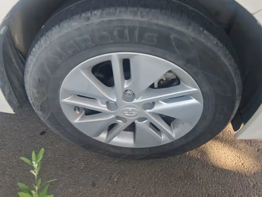 Toyota Corolla — миниатюра 6