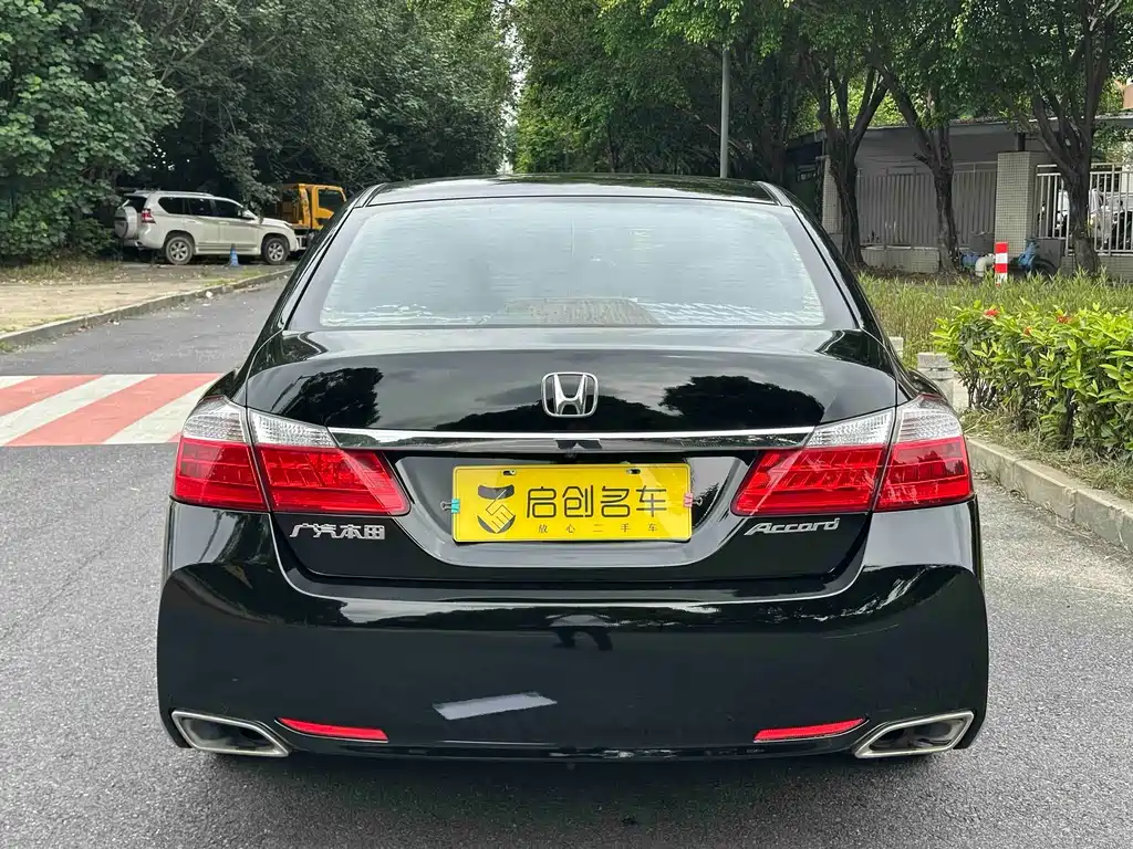 Honda Accord — миниатюра 4