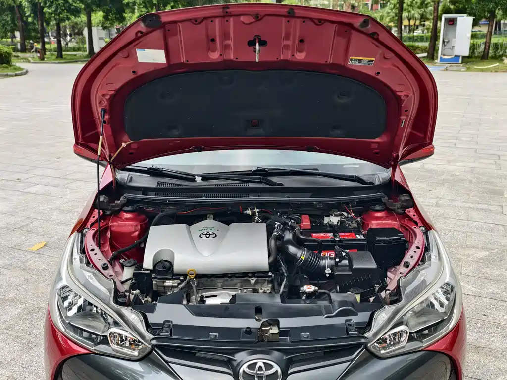 Toyota Yaris L — миниатюра 14