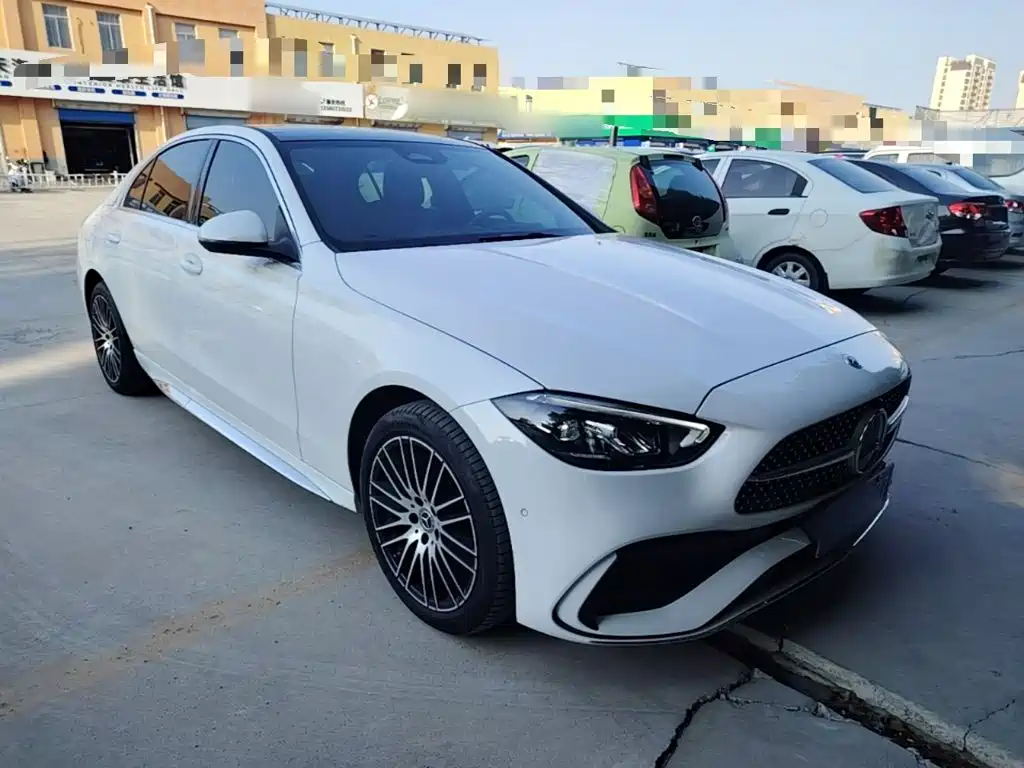 Mercedes-Benz C-Class — миниатюра 4