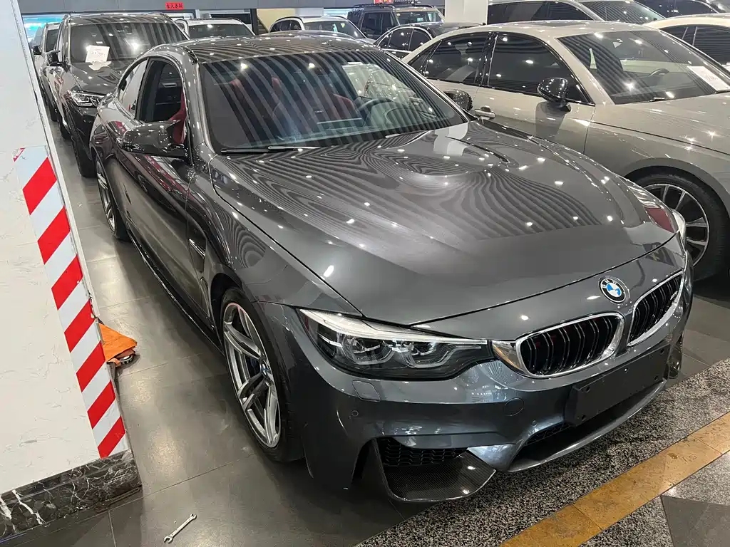 BMW M4 — миниатюра 3