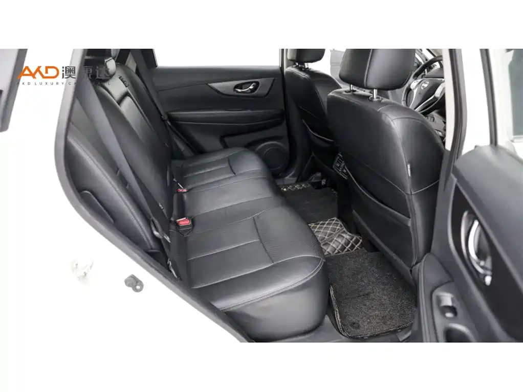 Nissan X-Trail — миниатюра 8