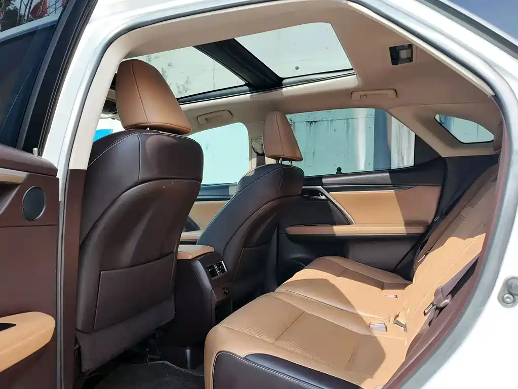 Lexus RX — миниатюра 11