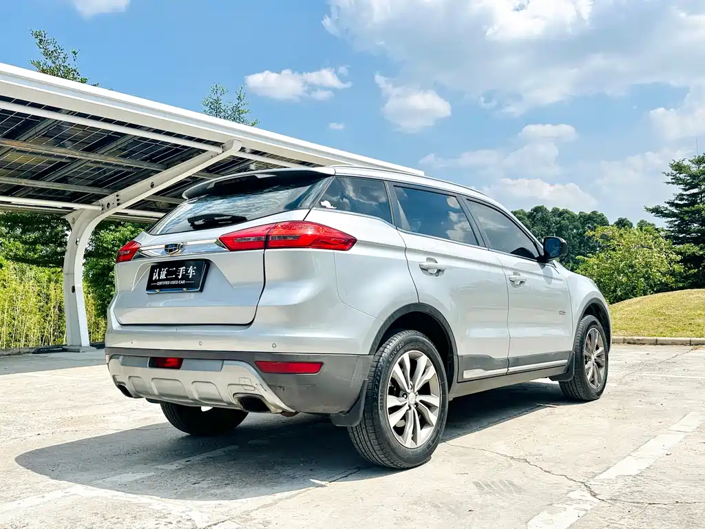 Geely Boyue — миниатюра 5