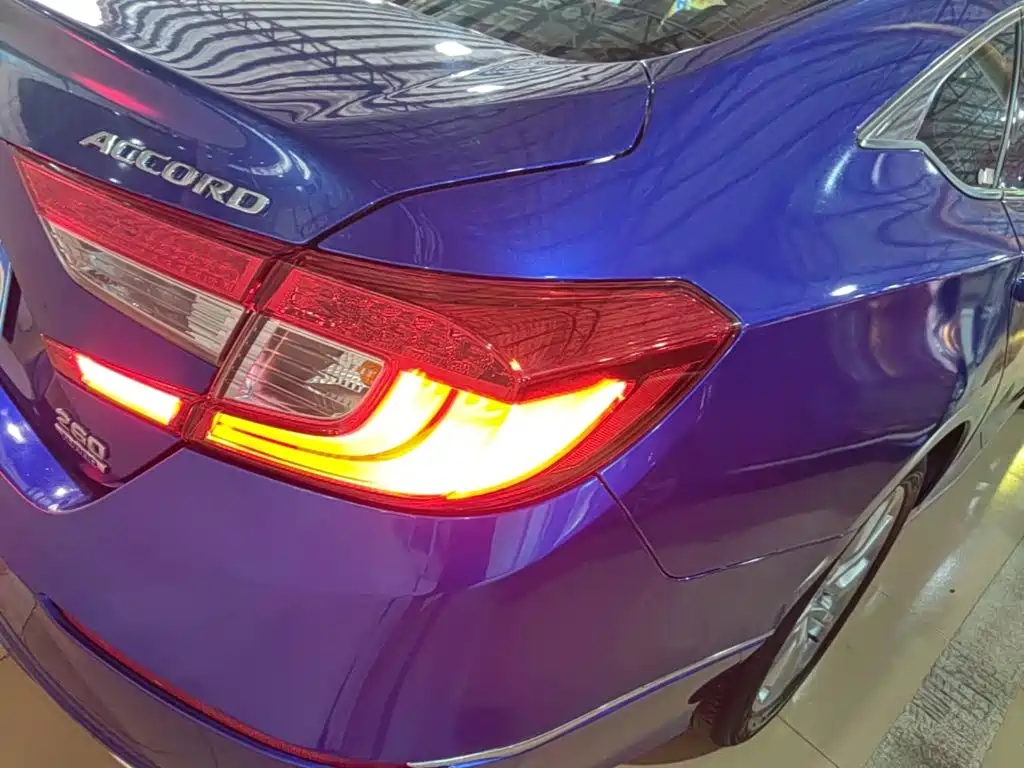 Honda Accord — миниатюра 8
