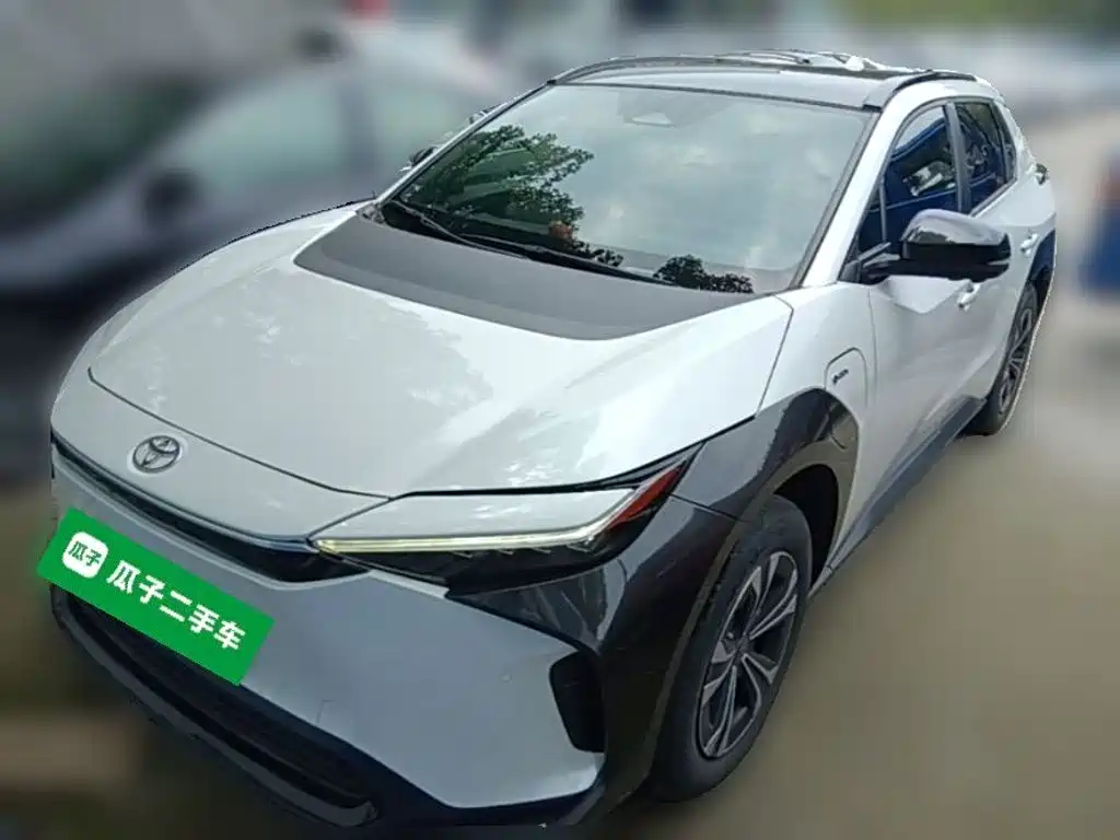 Toyota bZ4X — миниатюра 3