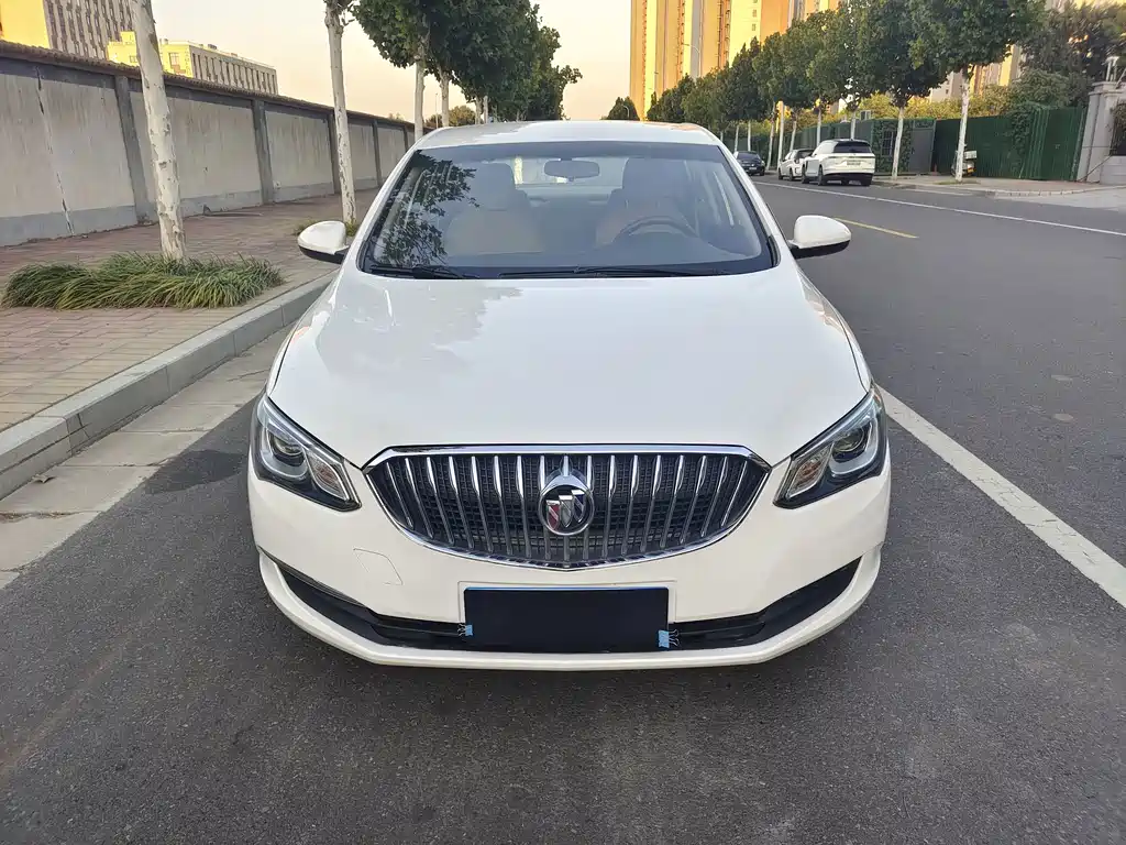 Buick Excelle — миниатюра 2