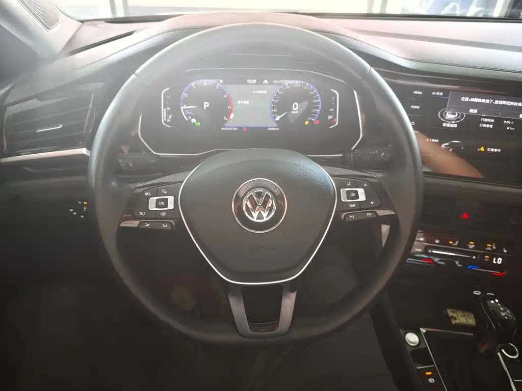 Volkswagen Sagitar — миниатюра 12