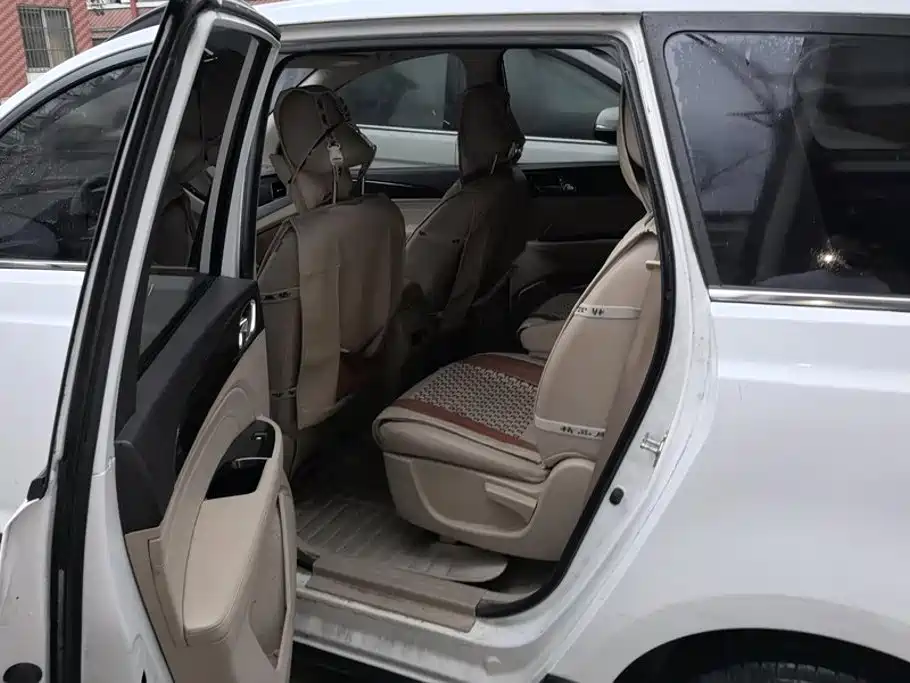 Baojun 730 — миниатюра 11