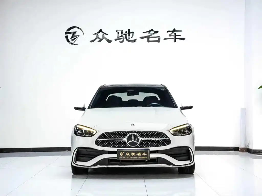 Mercedes-Benz C-Class — миниатюра 2