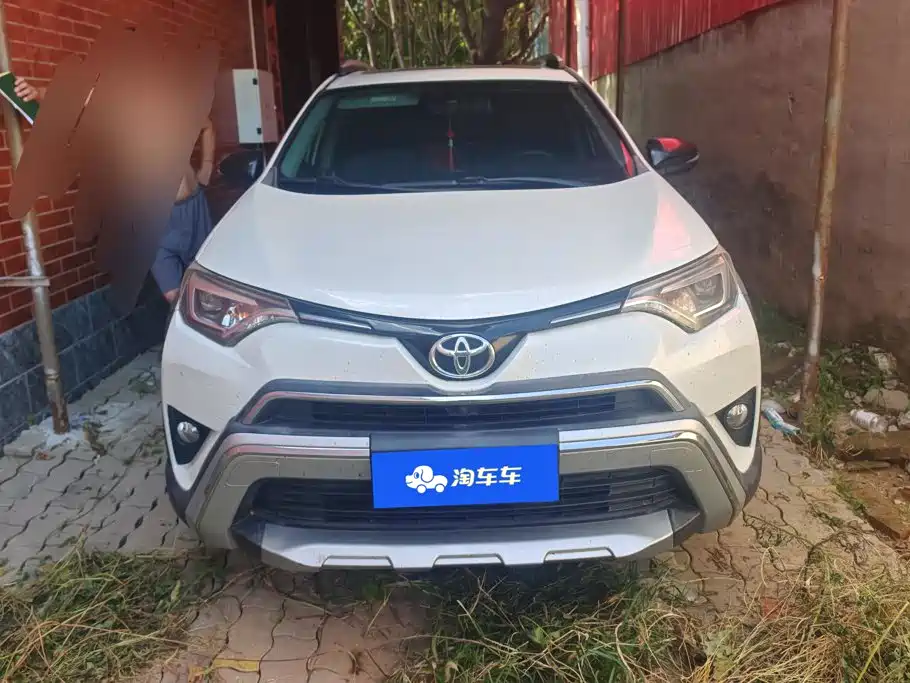 Toyota RAV4 — миниатюра 2