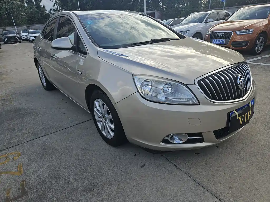 Buick Excelle — миниатюра 3