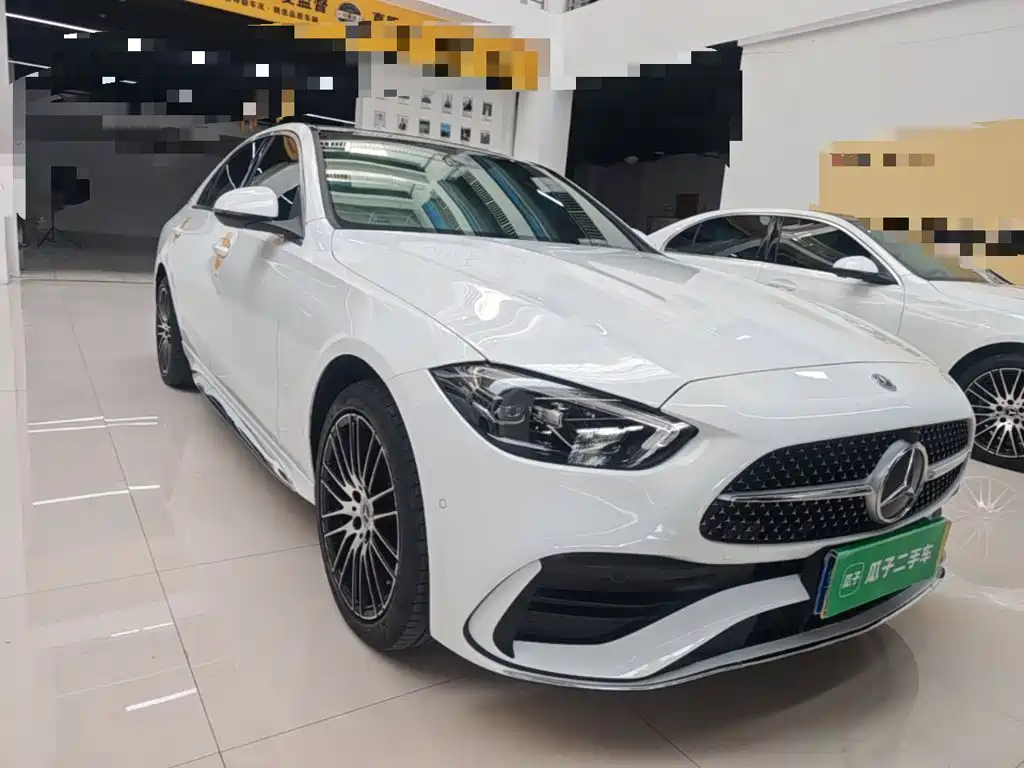 Mercedes-Benz C-Class — миниатюра 4