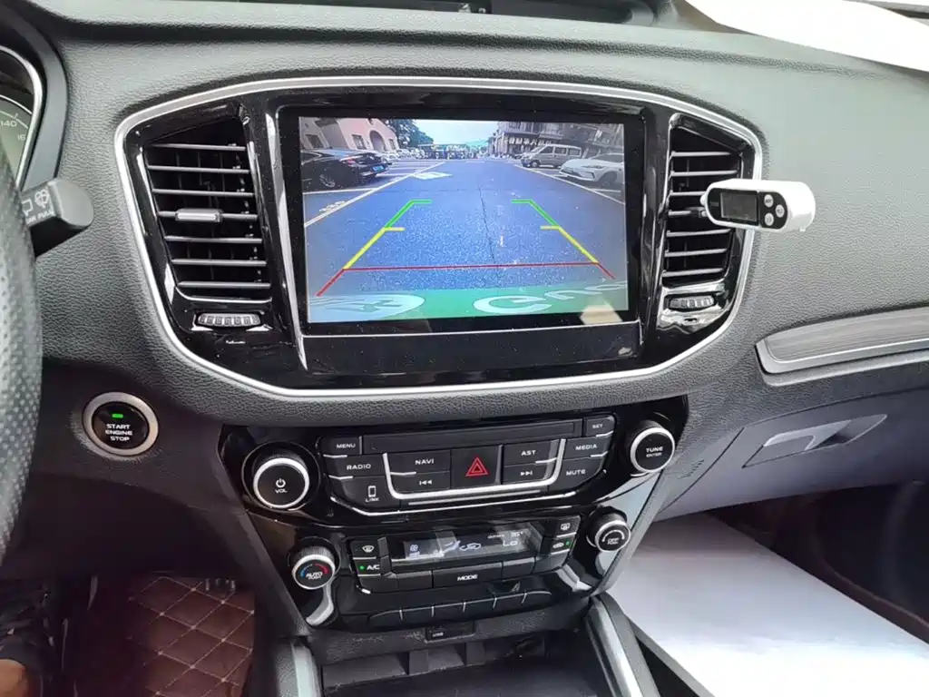 Geely Vision X6 — миниатюра 13