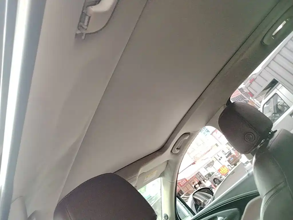 Buick Envision Plus — миниатюра 18
