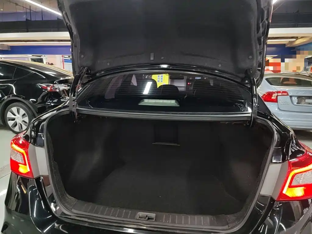 Nissan Sylphy — миниатюра 19