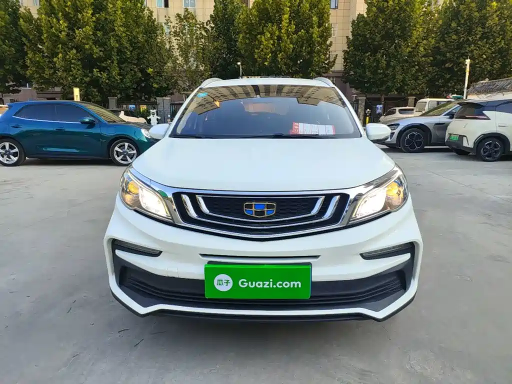 Geely Vision X3 — миниатюра 3