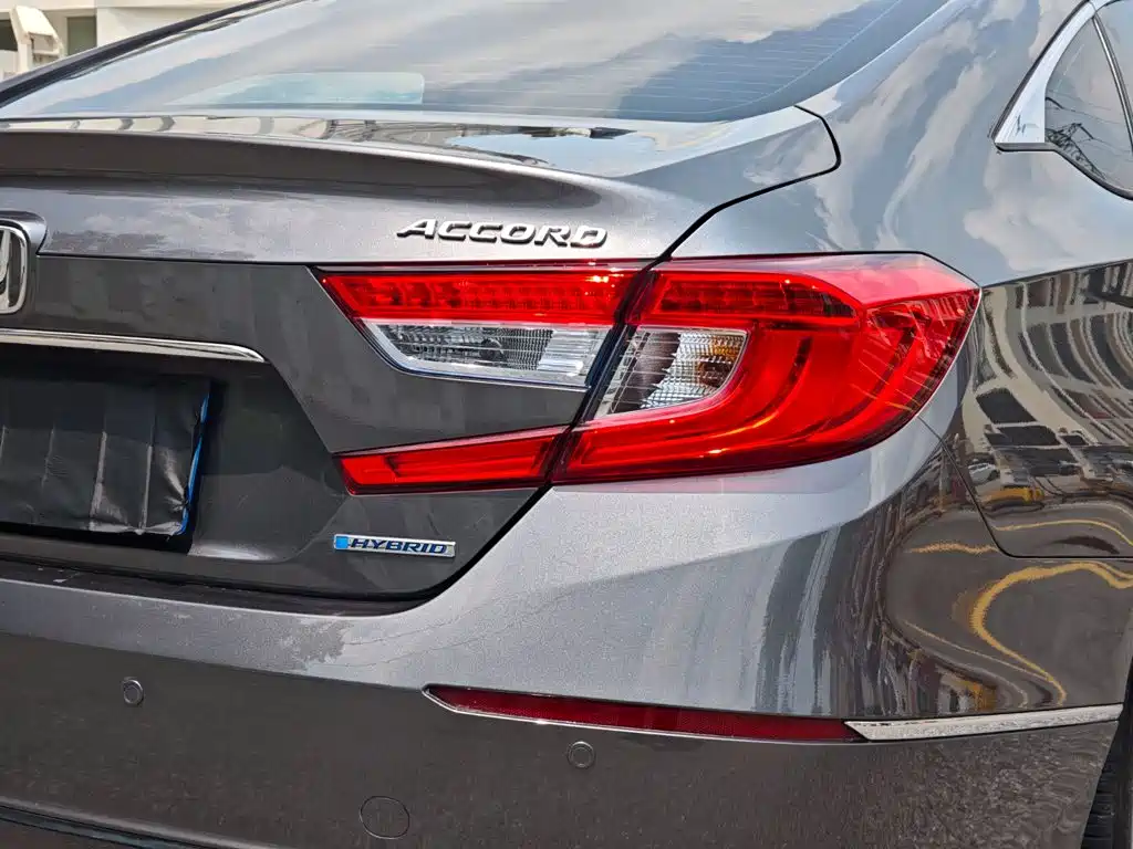 Honda Accord — миниатюра 10