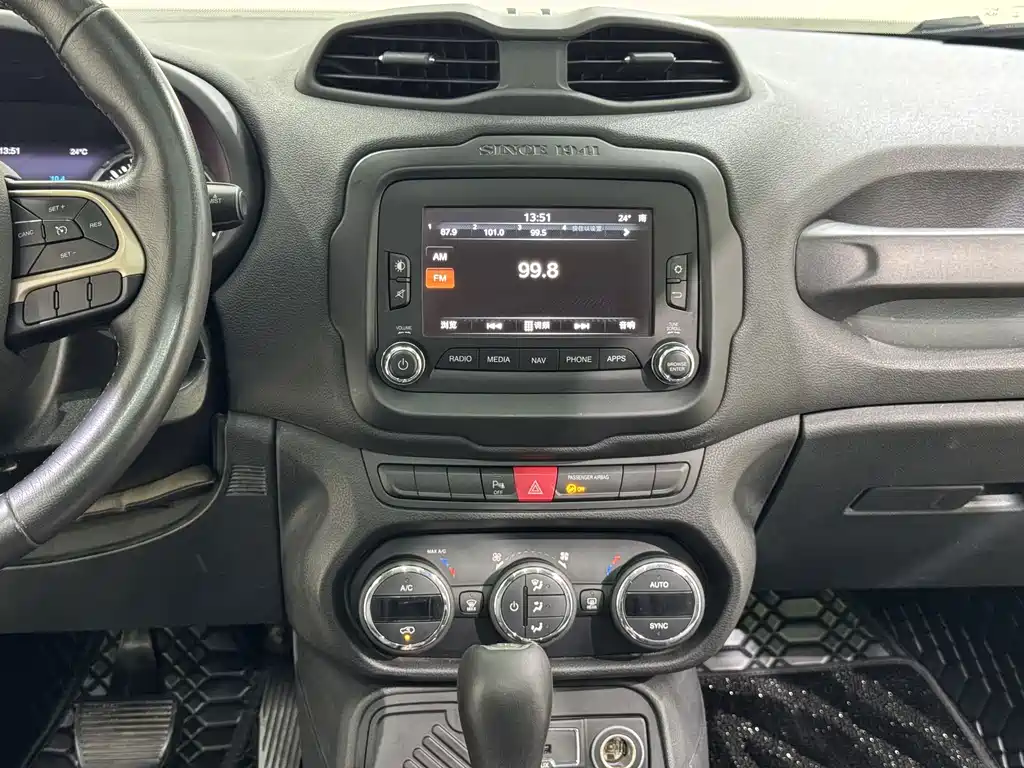 Jeep Renegade — миниатюра 14