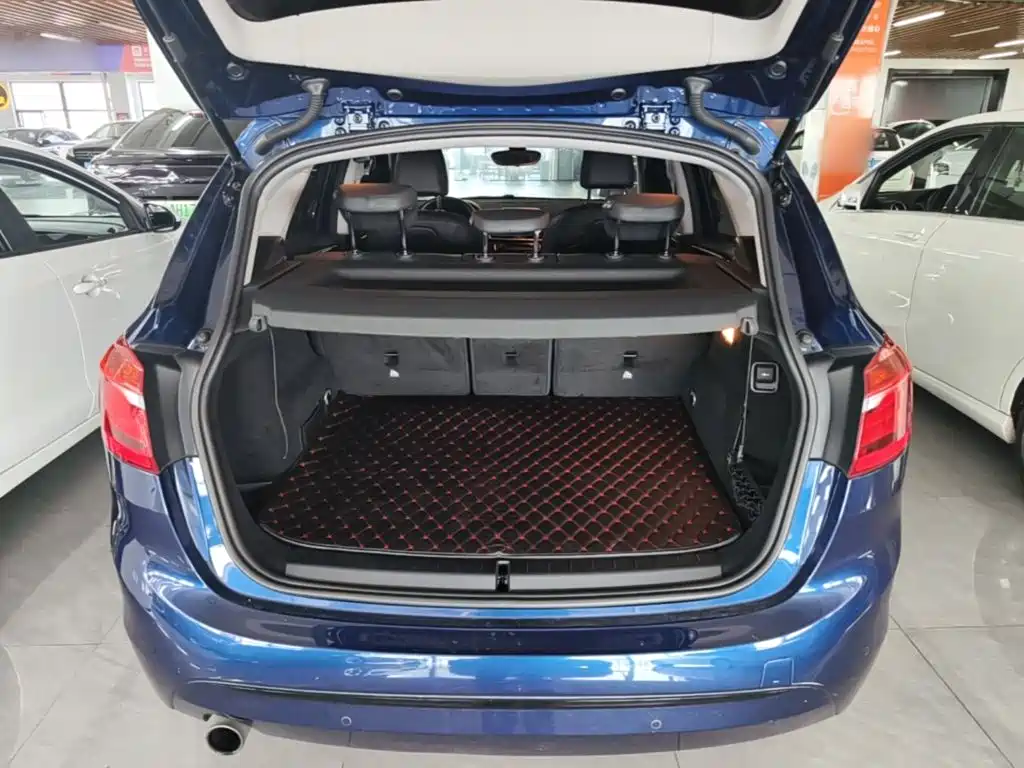 BMW 2 Series Active Tourer — миниатюра 19
