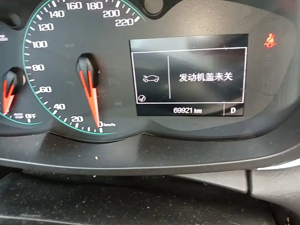 Chevrolet Trax — миниатюра 17