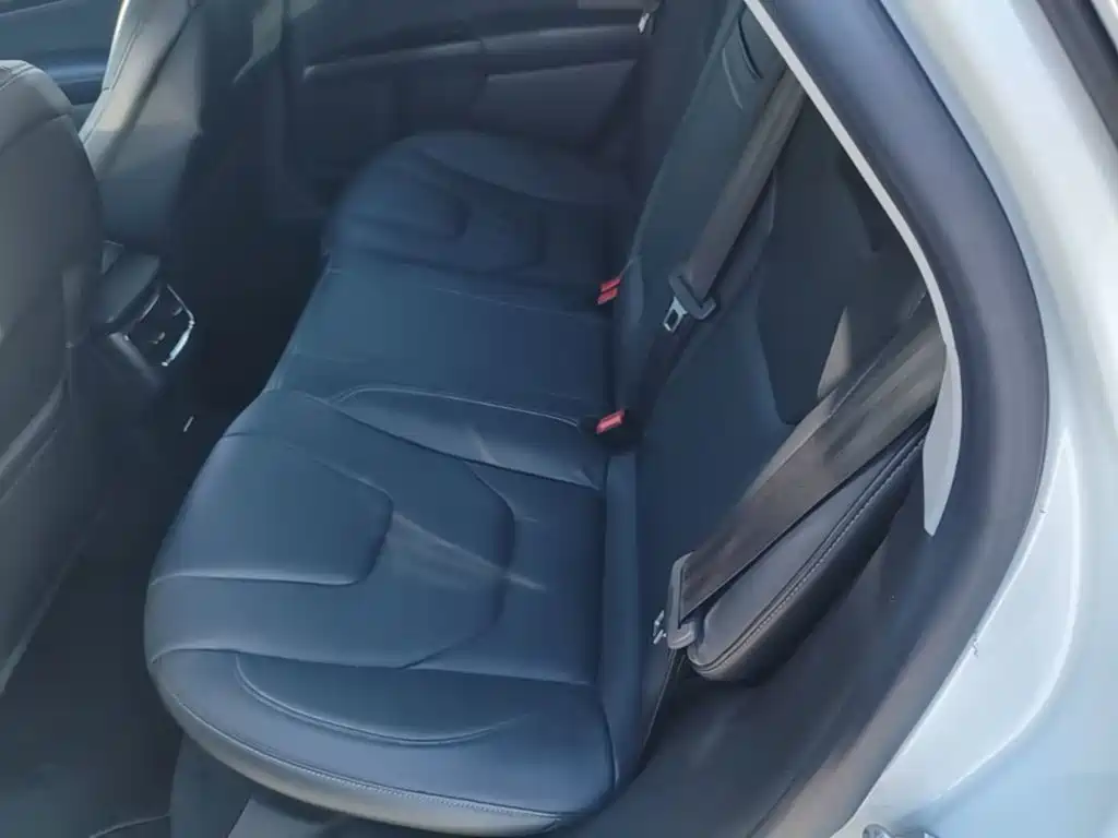 Ford Mondeo — миниатюра 17