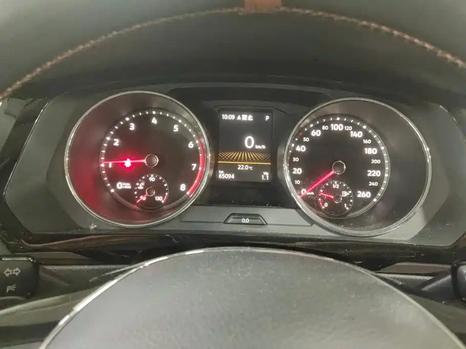 Volkswagen Tiguan L — миниатюра 14