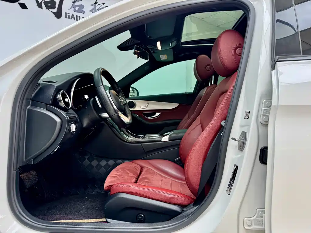 Mercedes-Benz C-Class — миниатюра 5