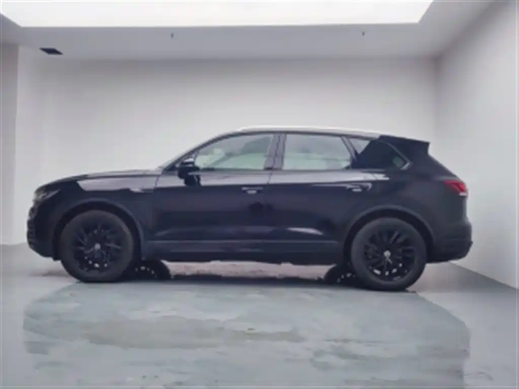Volkswagen Touareg — миниатюра 2