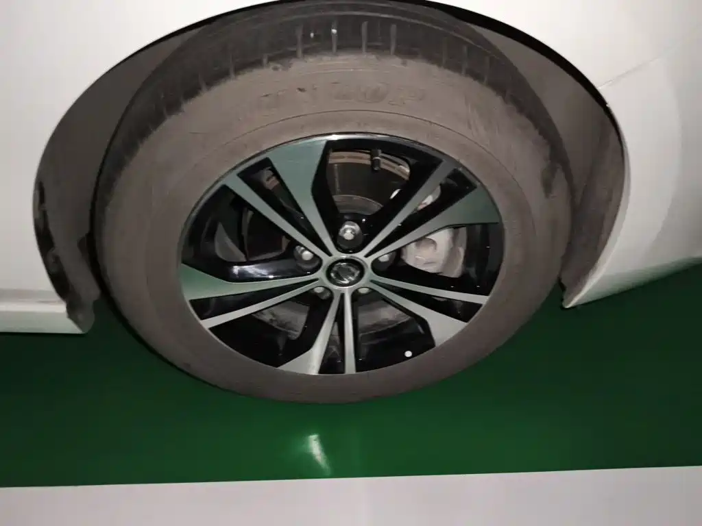 Nissan Sylphy — миниатюра 8