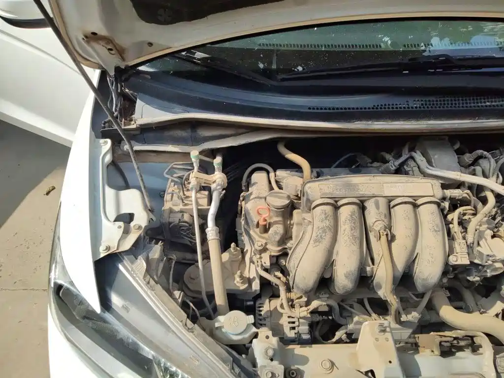 Honda Fit — миниатюра 21