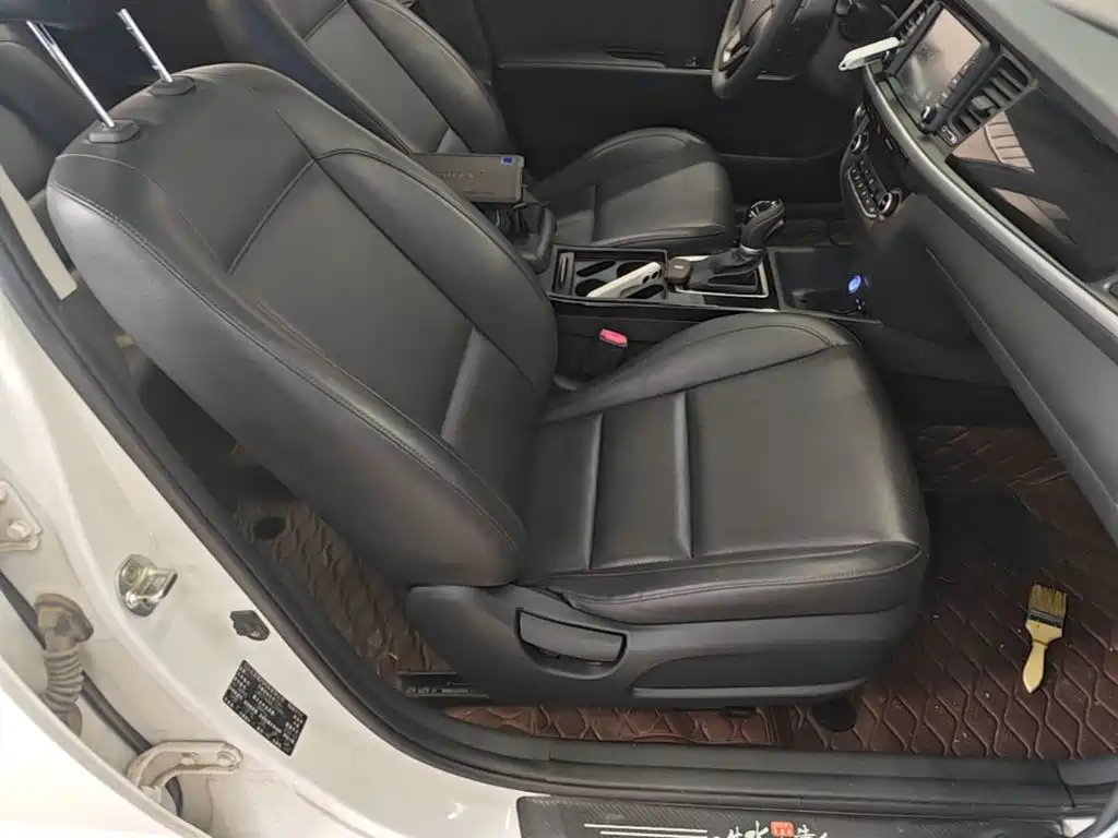 Hyundai Mistra — миниатюра 25
