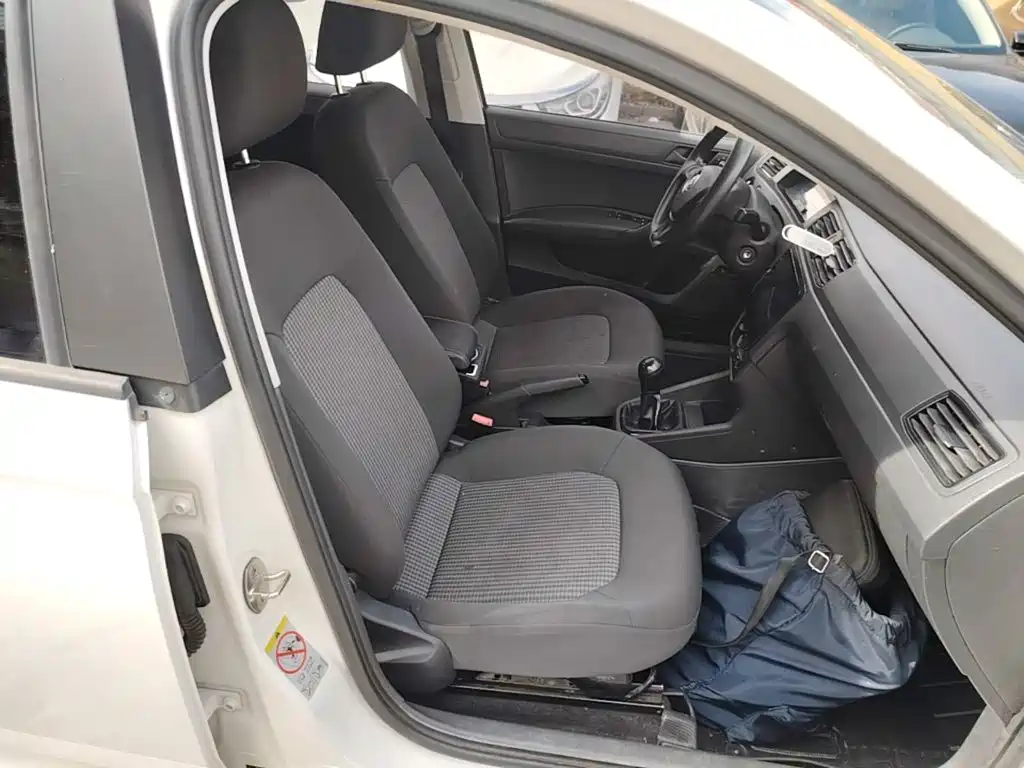 Volkswagen Santana — миниатюра 25