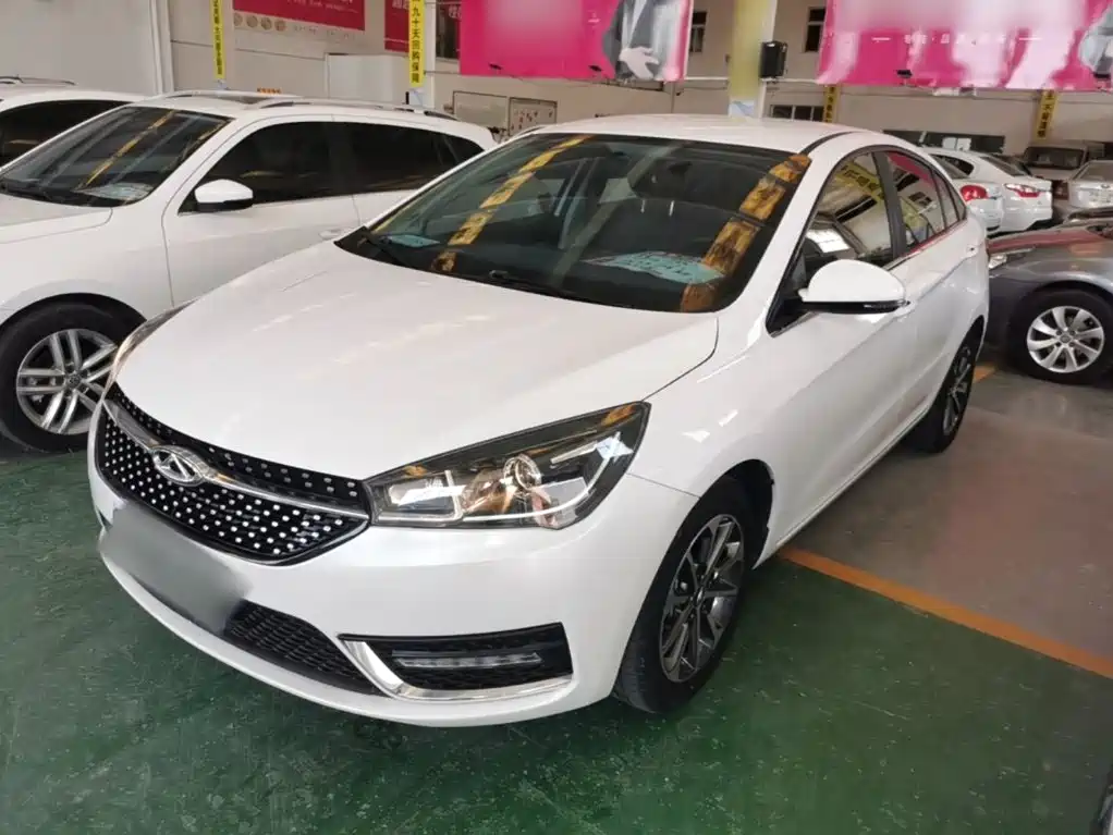 Chery Arrizo 5