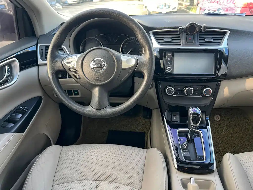 Nissan Sylphy — миниатюра 12