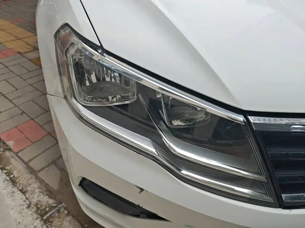 Volkswagen Jetta — миниатюра 7