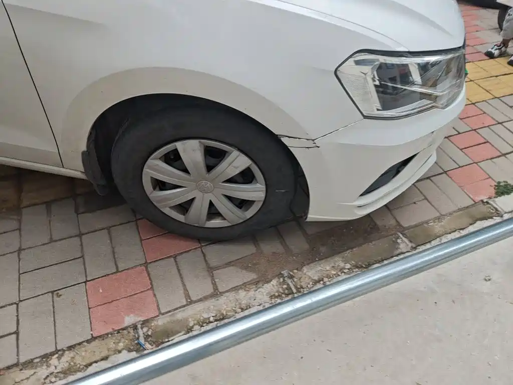 Volkswagen Jetta — миниатюра 8
