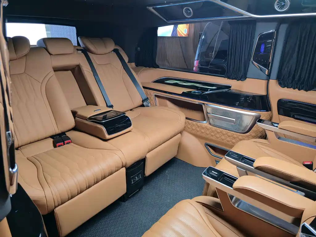 Mercedes-Benz Vito — миниатюра 14
