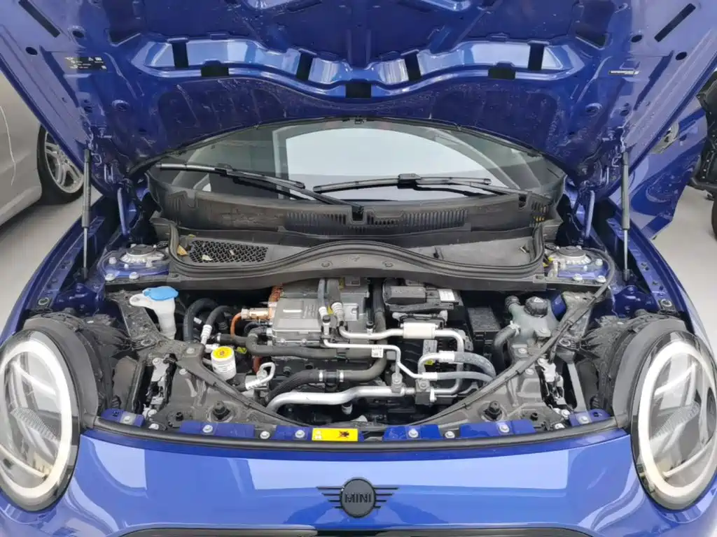 MINI MINI COOPER EV — миниатюра 20