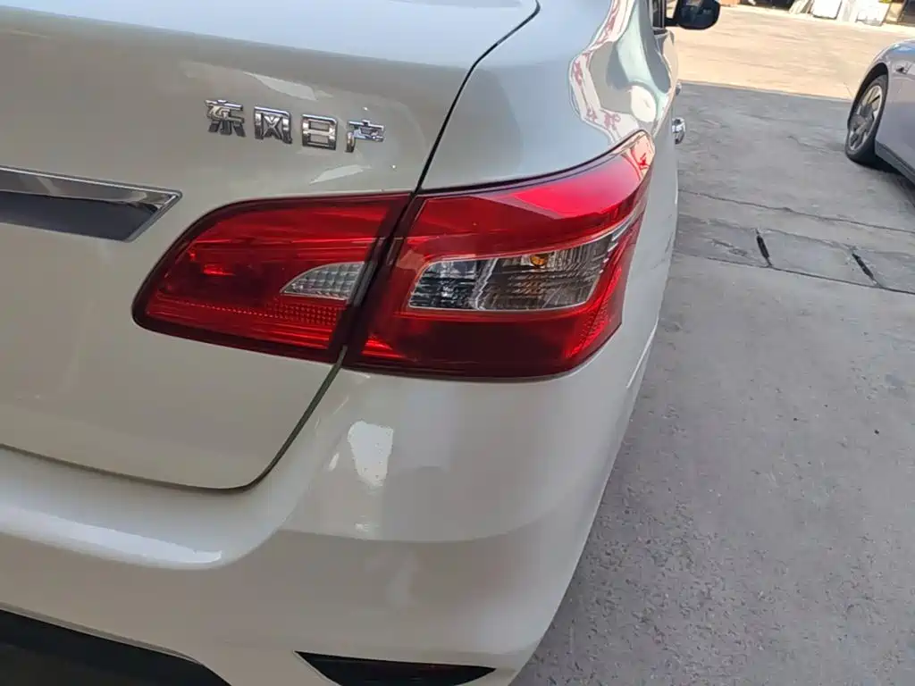 Nissan Sylphy — миниатюра 8